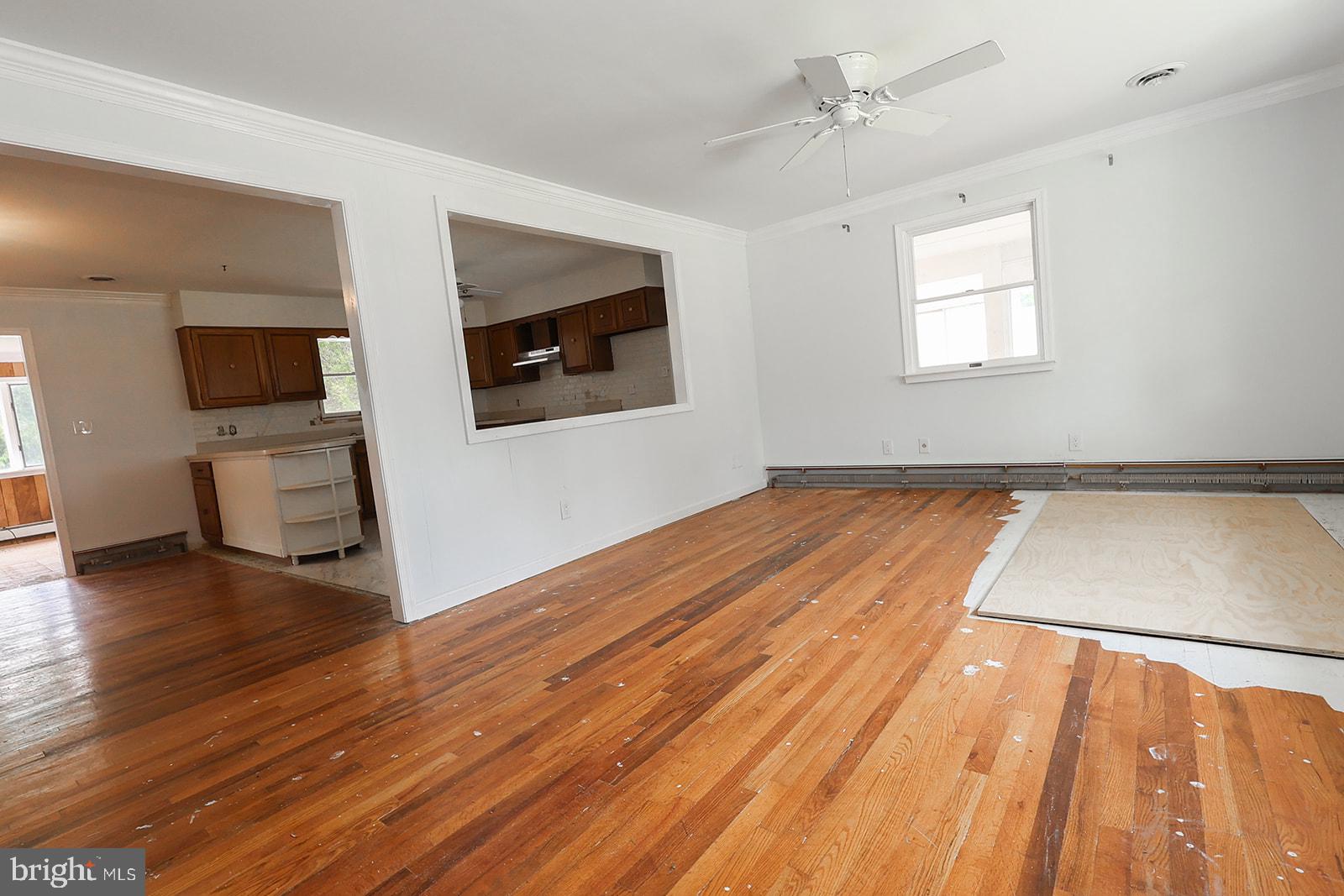 48146 Mallard View Lane St. Inigoes, MD 20684 - Photo 11 of 46 Spacious room with hardwood floors.