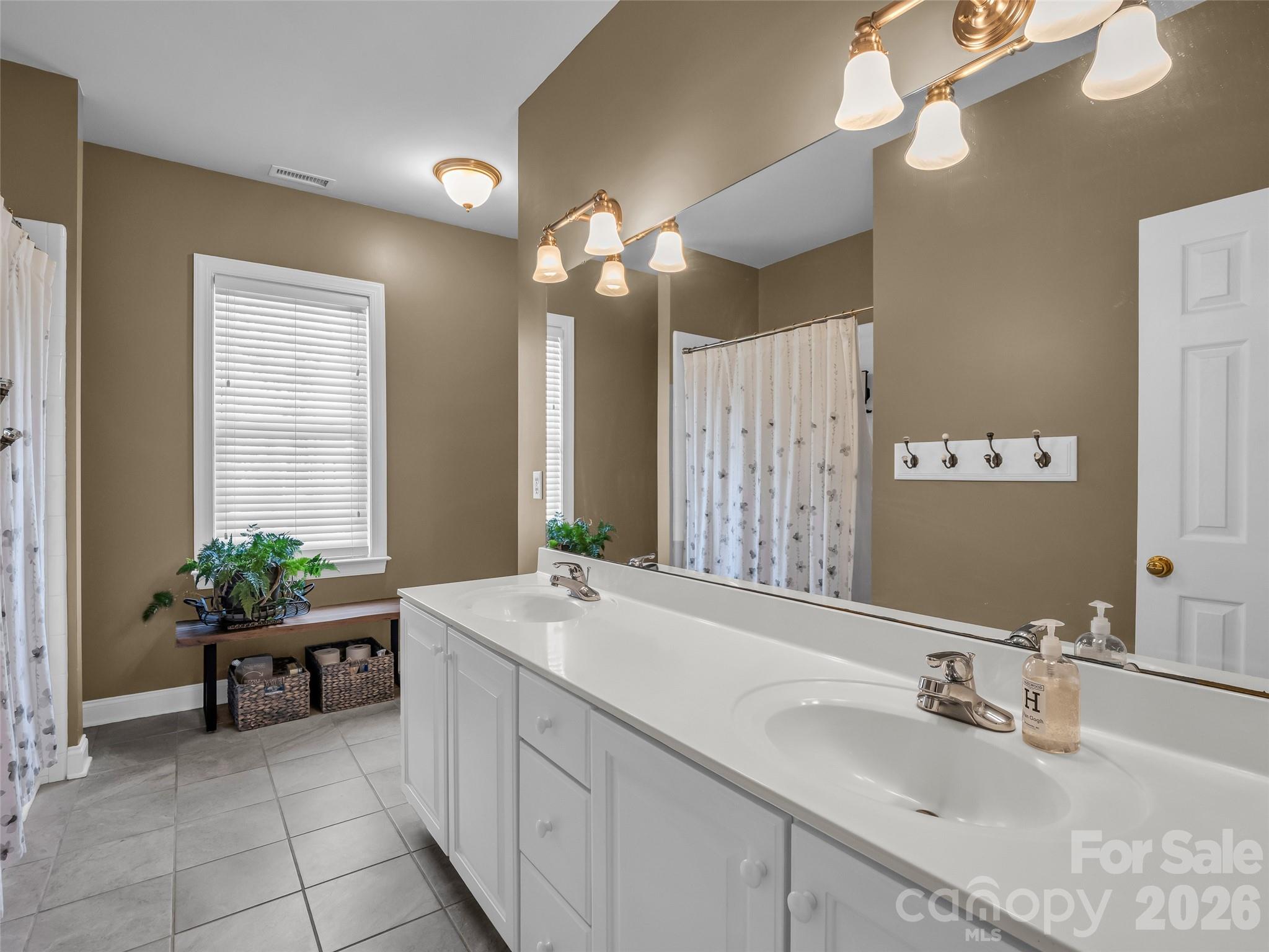 1042 Columbine Road Asheville, NC 28704 - Photo 27 of 48