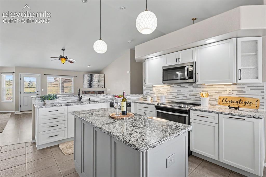 11892 Royal County Down Road Peyton, CO 80831 - Photo 10 of 40