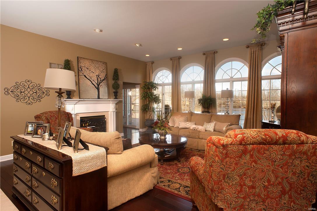 5501 Seminary Road Alton, IL 62002 - Photo 8 of 43 Gallery Image 8