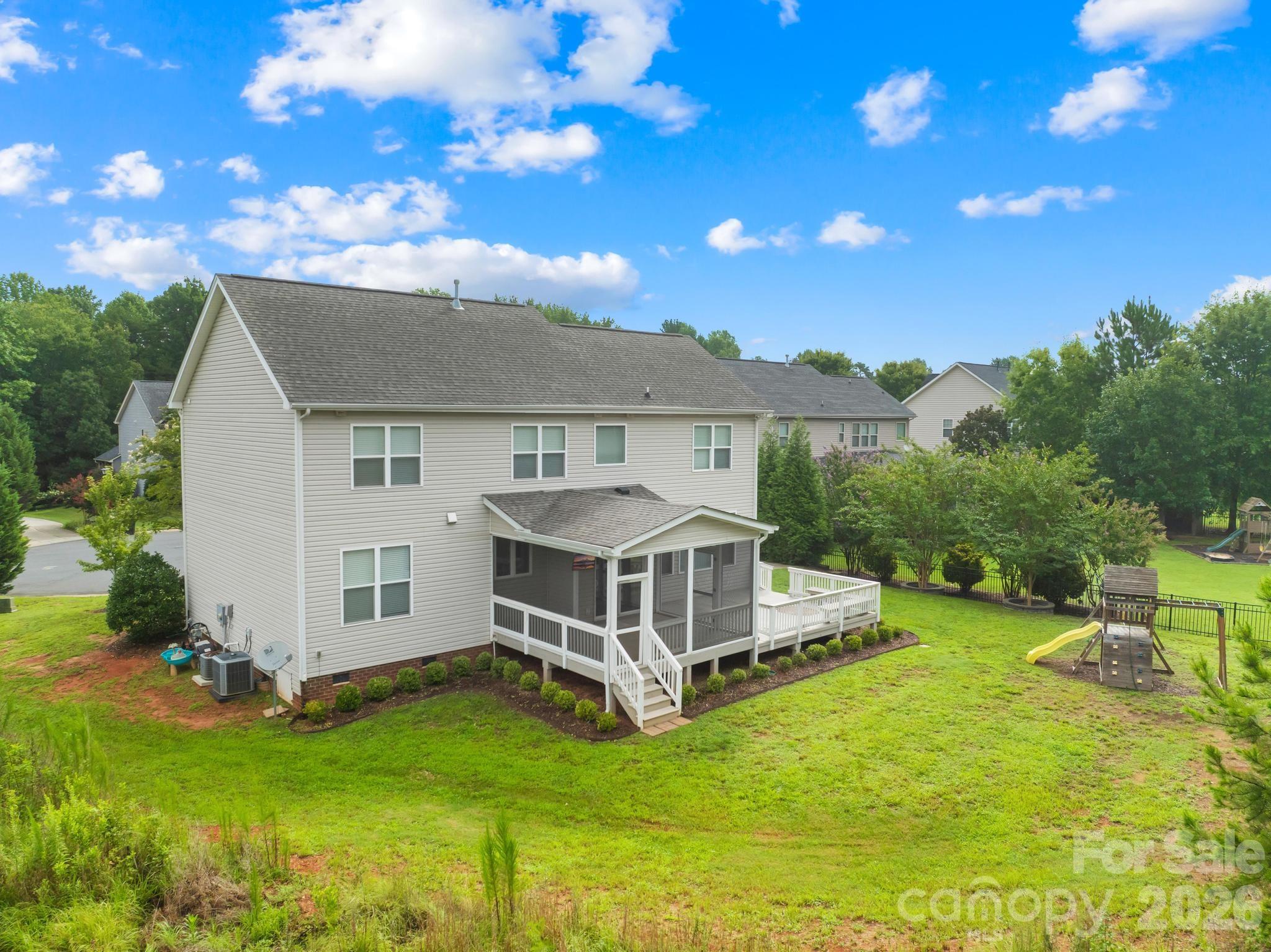 1004 Hawker Road Matthews, NC 28104 - Photo 42 of 46 Gallery Image 42