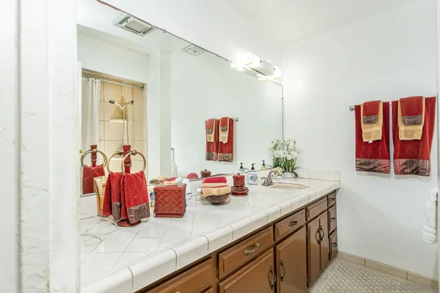 $1,800,000 | 166 Via De Laurencio, Chula Vista, CA 91910