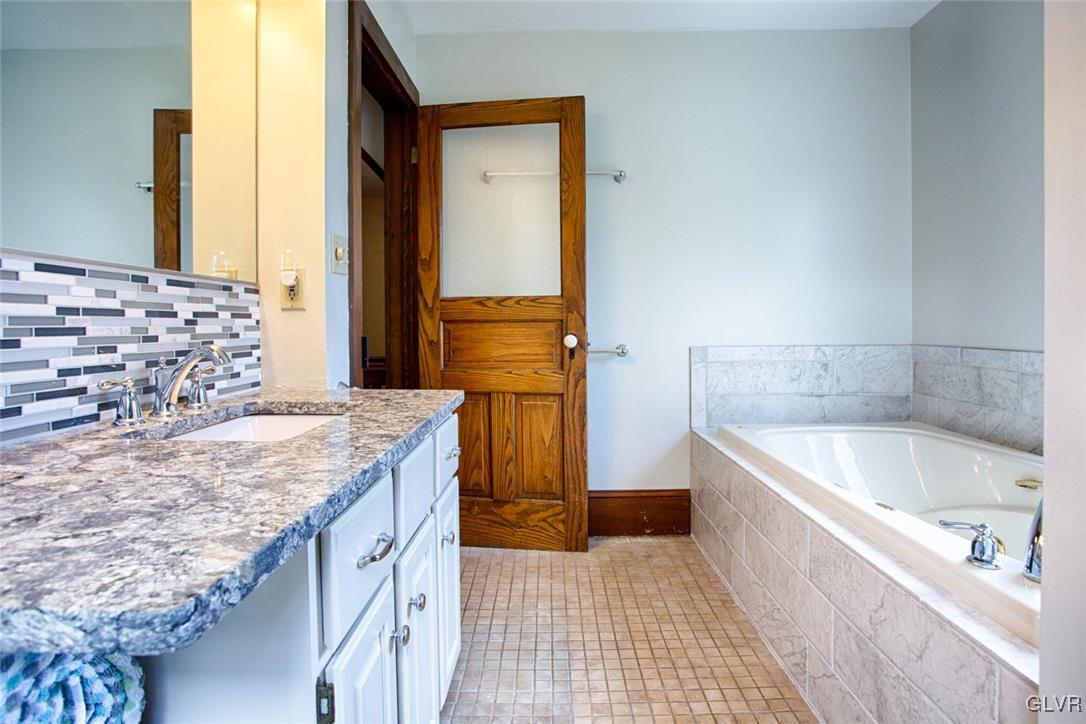 1315 Ackermanville Road Bangor, PA 18013 - Photo 20 of 31 Gallery Image 20