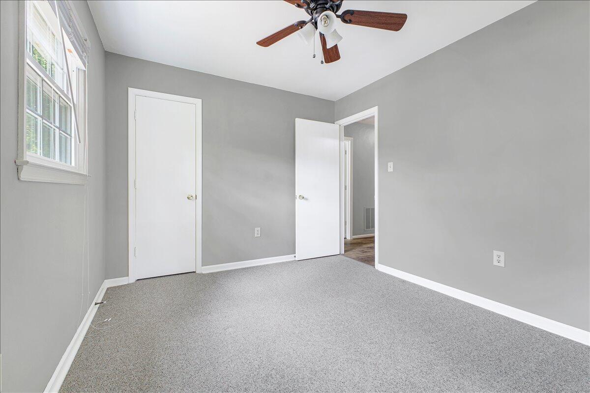 165 Beachmont Drive Blue Ridge, VA 24064 - Photo 23 of 39 24-165 Beachmont Dr-24