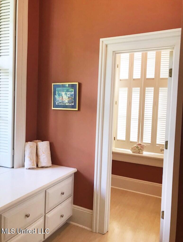 311 South Commerce Street Natchez, MS 39120 - Photo 14 of 26 20242625_13