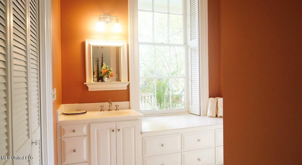 311 South Commerce Street Natchez, MS 39120 - Photo 15 of 26 20242625_14