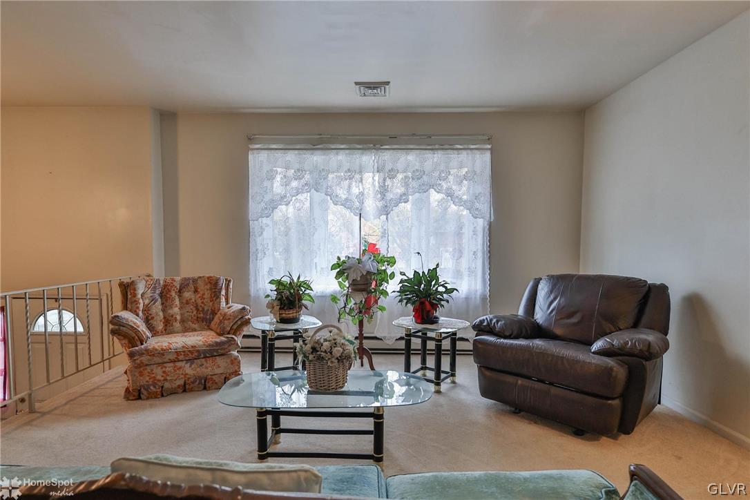 3283 Garrett Road Bethlehem, PA 18017 - Photo 4 of 25 Gallery Image 4