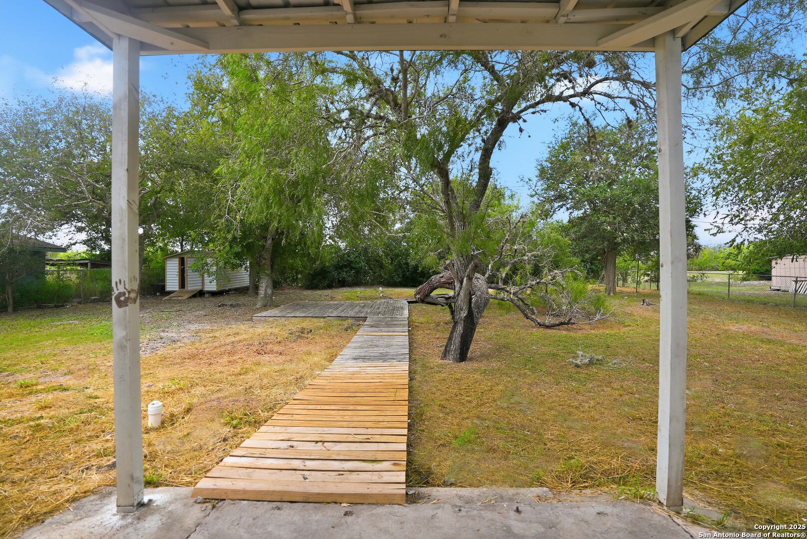 807 Northeast Frontage Road Beeville, TX 78102 - Photo 38 of 49 a view of a swimming pool with a patio