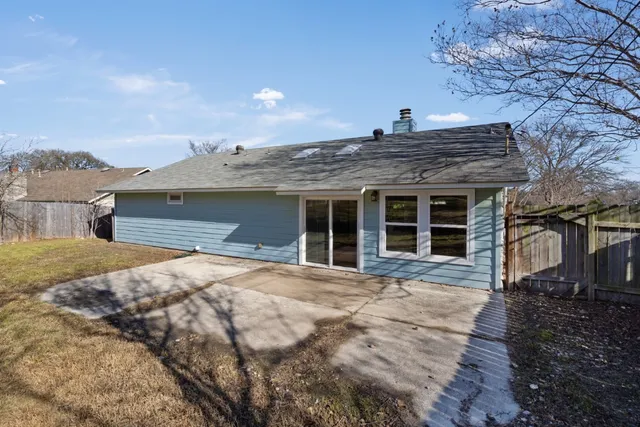 $2,000 | 1519 Gatlinburg Drive, Pflugerville, TX 78660