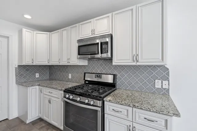 $2,000 | 1519 Gatlinburg Drive, Pflugerville, TX 78660