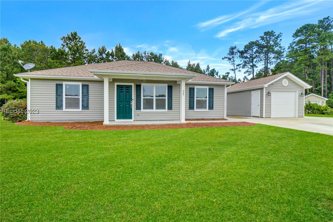 347 Ridgeland Lakes Drive Ridgeland, SC 29936 - Photo 1 of 1 Welcome to 347 Ridgeland Lakes Drive!