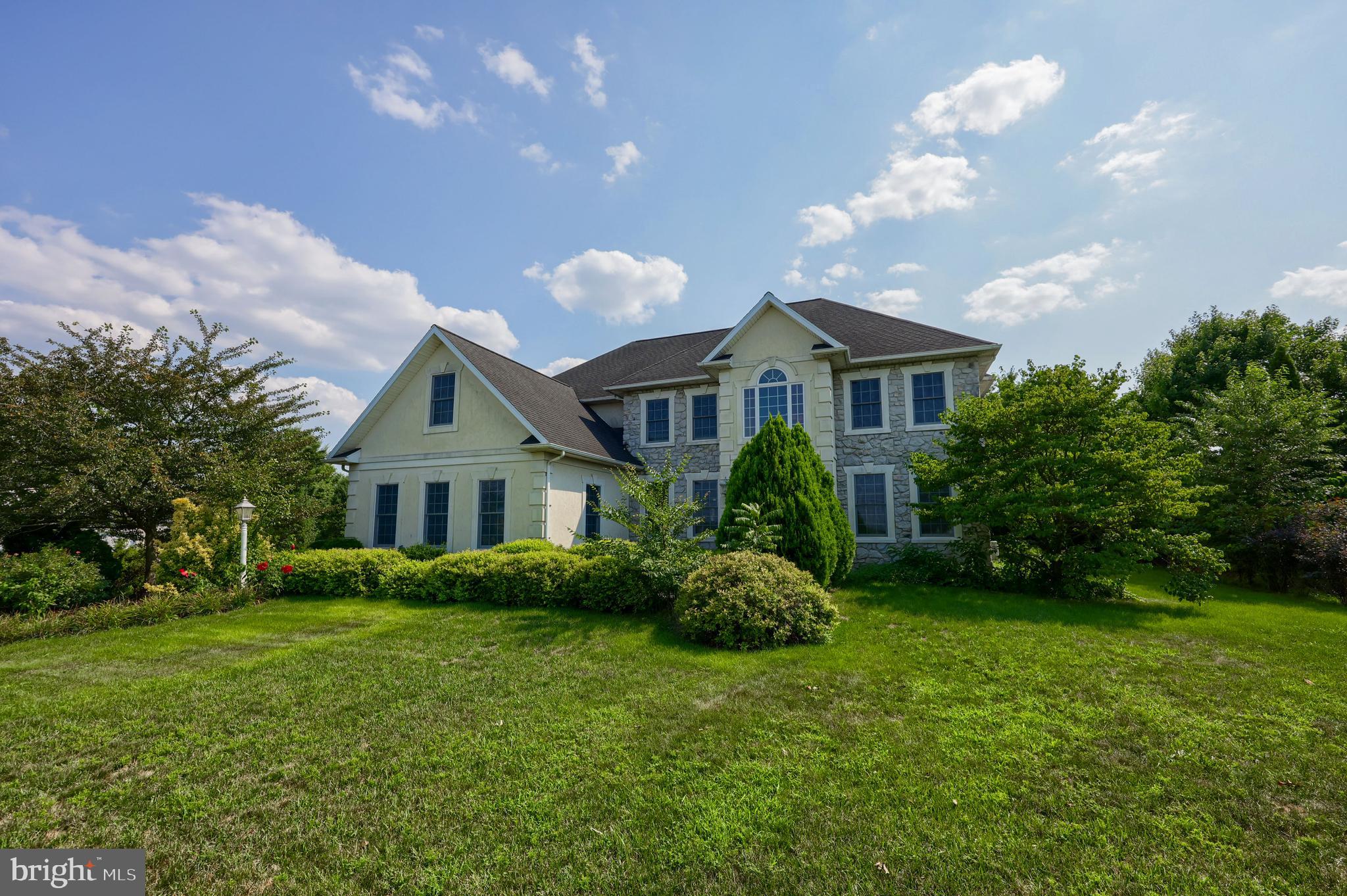 357 Wheatfield Drive Lititz, PA 17543 - Photo 3 of 57