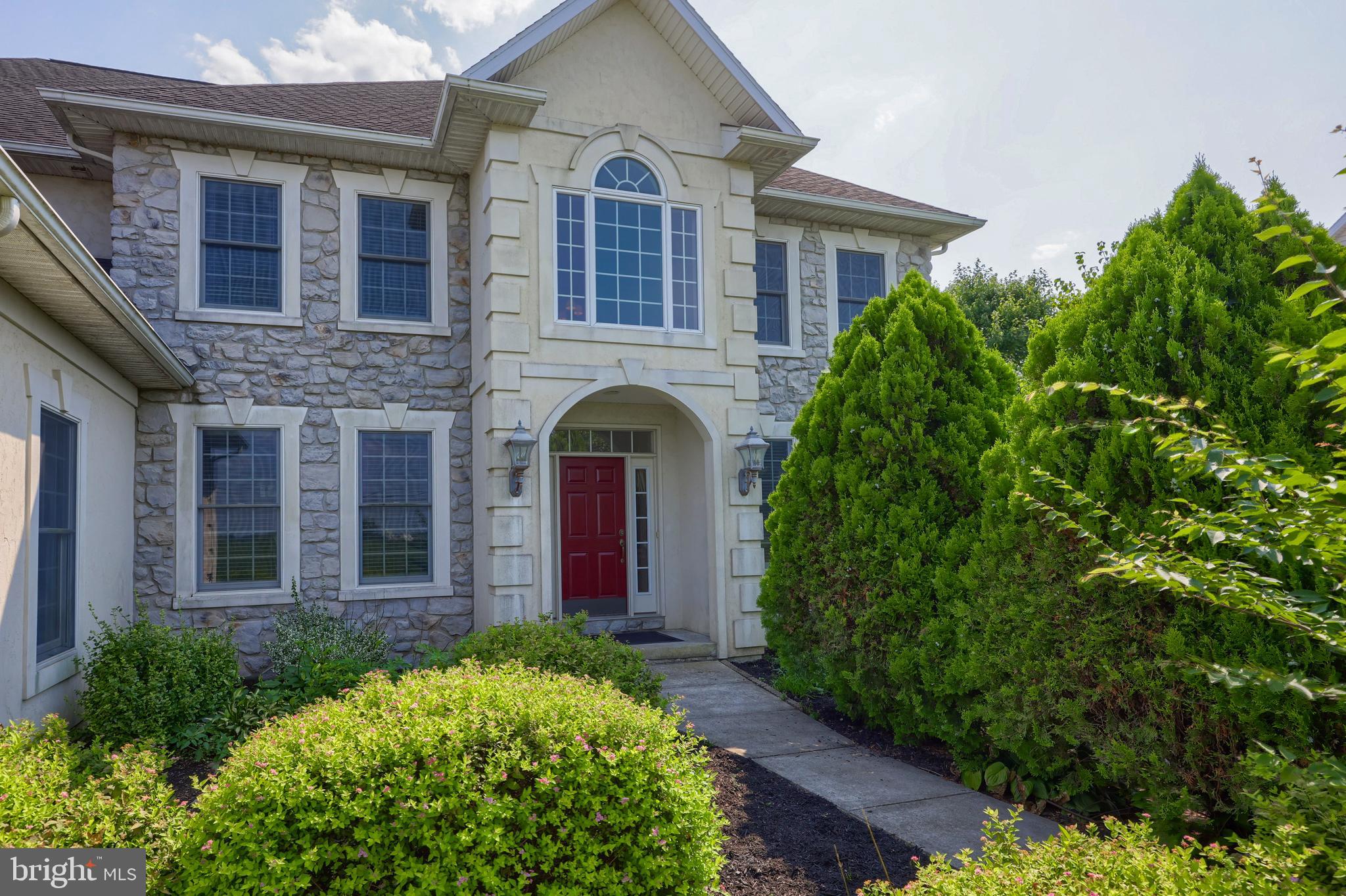 357 Wheatfield Drive Lititz, PA 17543 - Photo 5 of 57