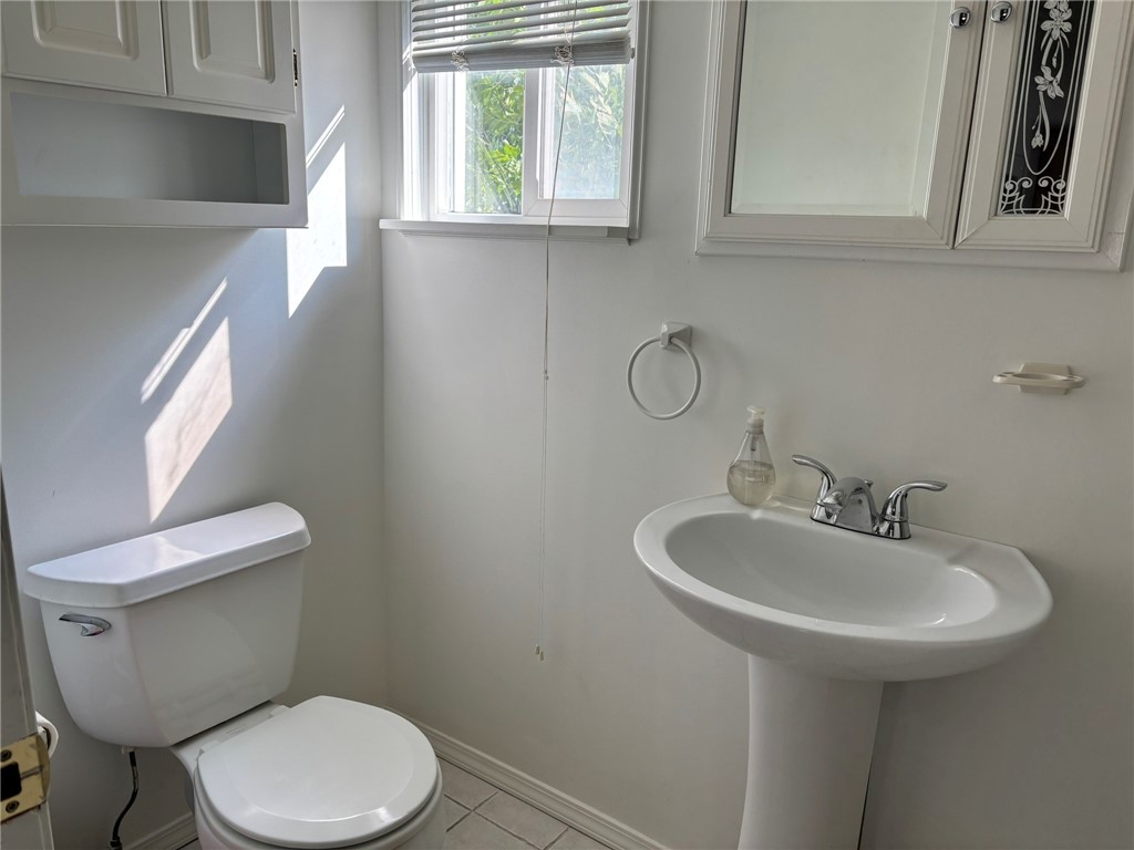 2096 Norton Street Rochester, NY 14609 - Photo 10 of 23