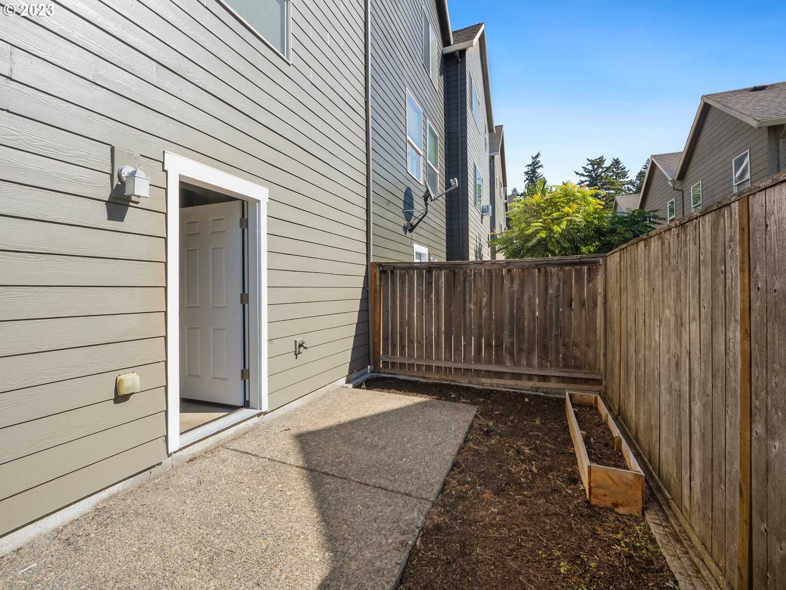 12226 Southeast Long Street Portland, OR 97236 - Photo 28 of 29 a view of a pathway of a house