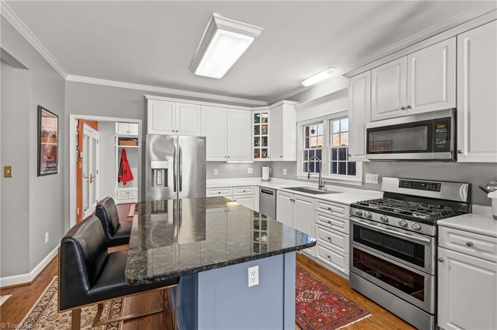 900 West Lexington Avenue High Point, NC 27262 - Photo 9 of 50