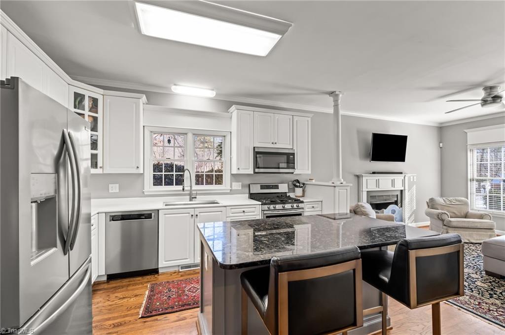 900 West Lexington Avenue High Point, NC 27262 - Photo 10 of 50