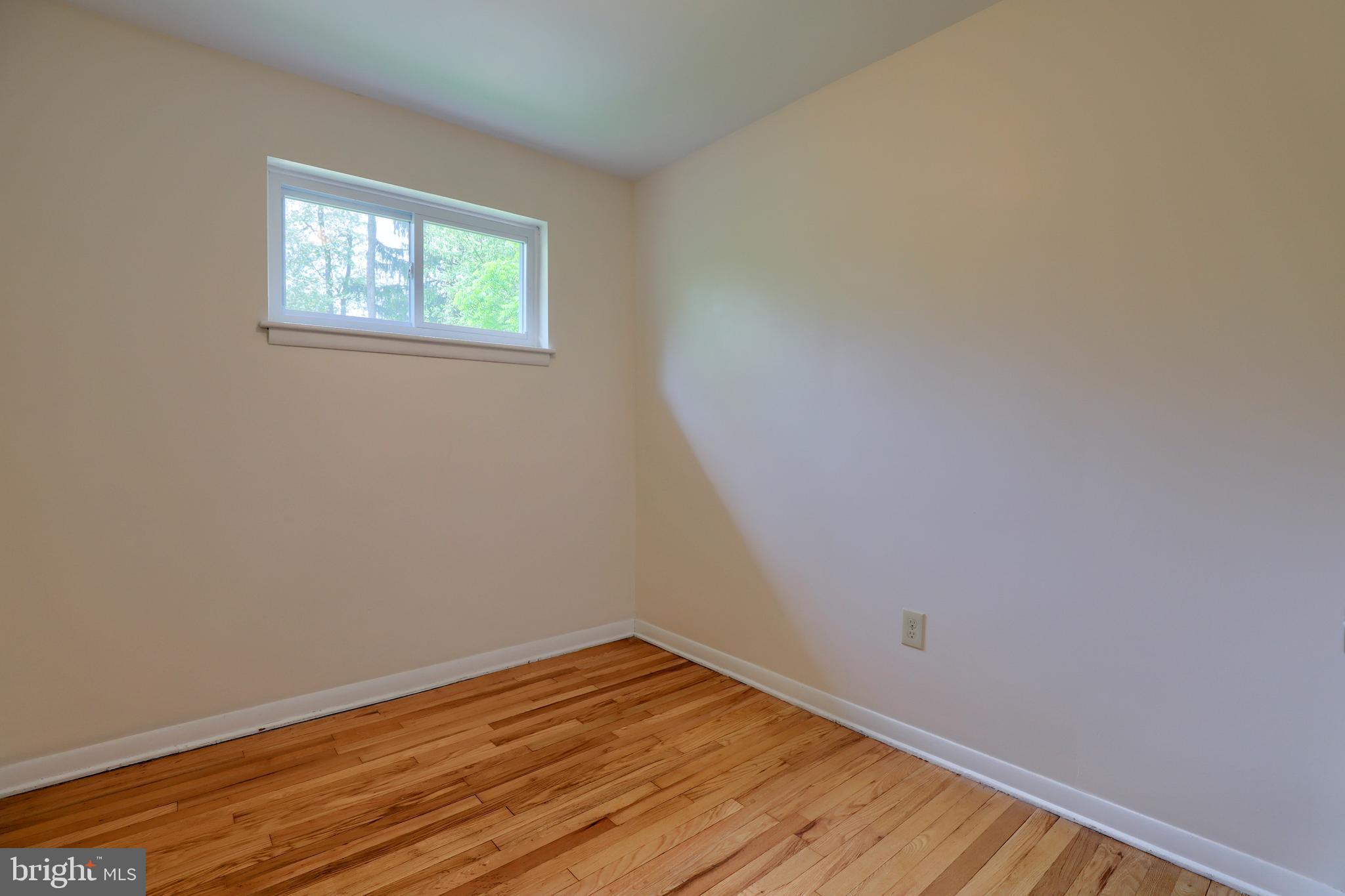 408 Locust Road York, PA 17403 - Photo 12 of 23