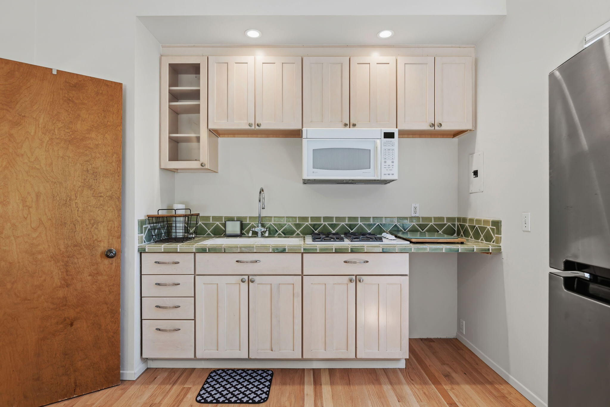 1400 Holiday Hill Road Goleta, CA 93117 - Photo 50 of 56 51-Detached Studio - Kitchen