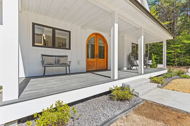 $987,000 | 415 Richville Road, Standish, ME 04084