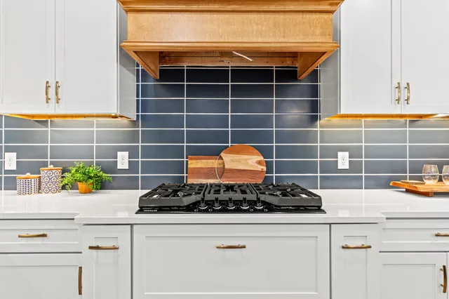 $987,000 | 415 Richville Road, Standish, ME 04084