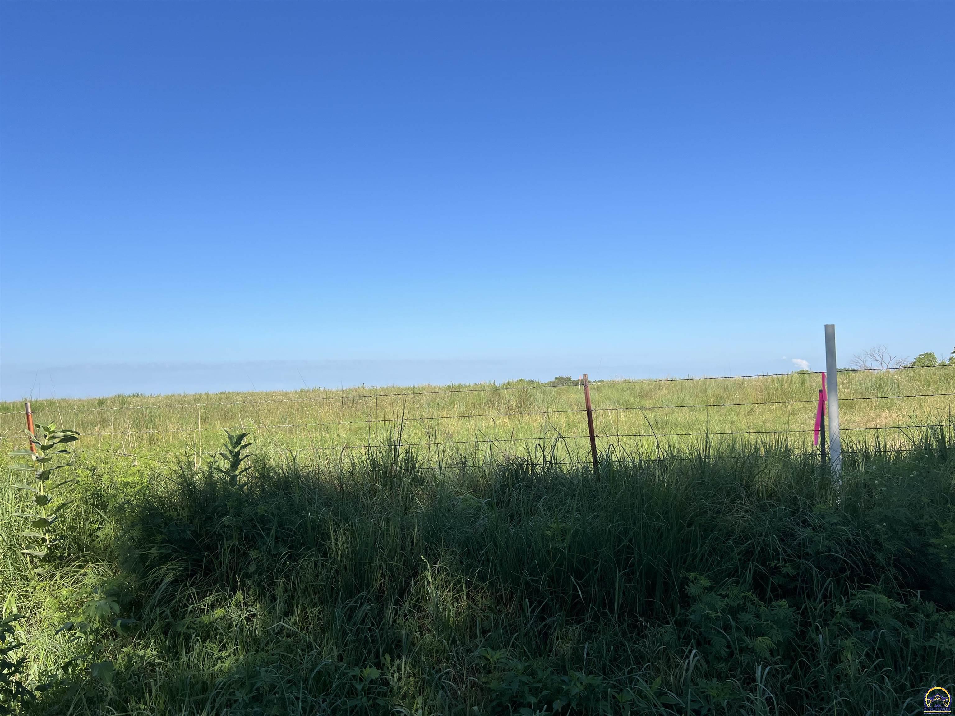 5 Northwest Jennings Road Topeka, KS 66618 - Photo 4 of 4