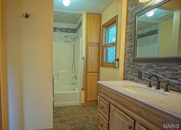 $350,000 | 475 West Norwood Street, Norwood, MO 65717