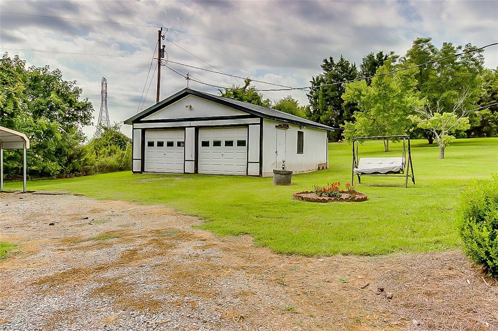 586 Clark Road Linwood, NC 27299 - Photo 25 of 30 Gallery Image 25