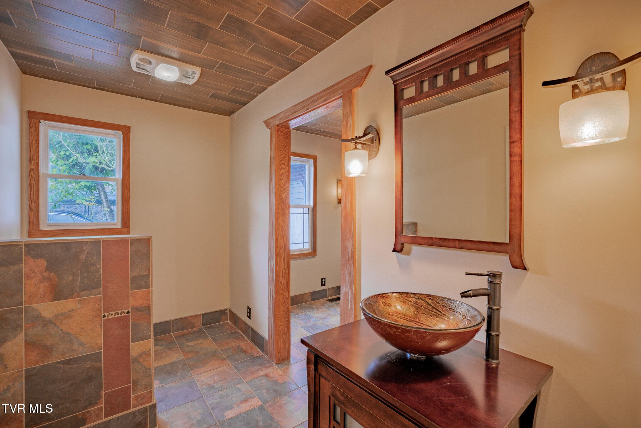 146 El Bowers Road Elizabethton, TN 37643 - Photo 19 of 40 1R9A7607-HDR