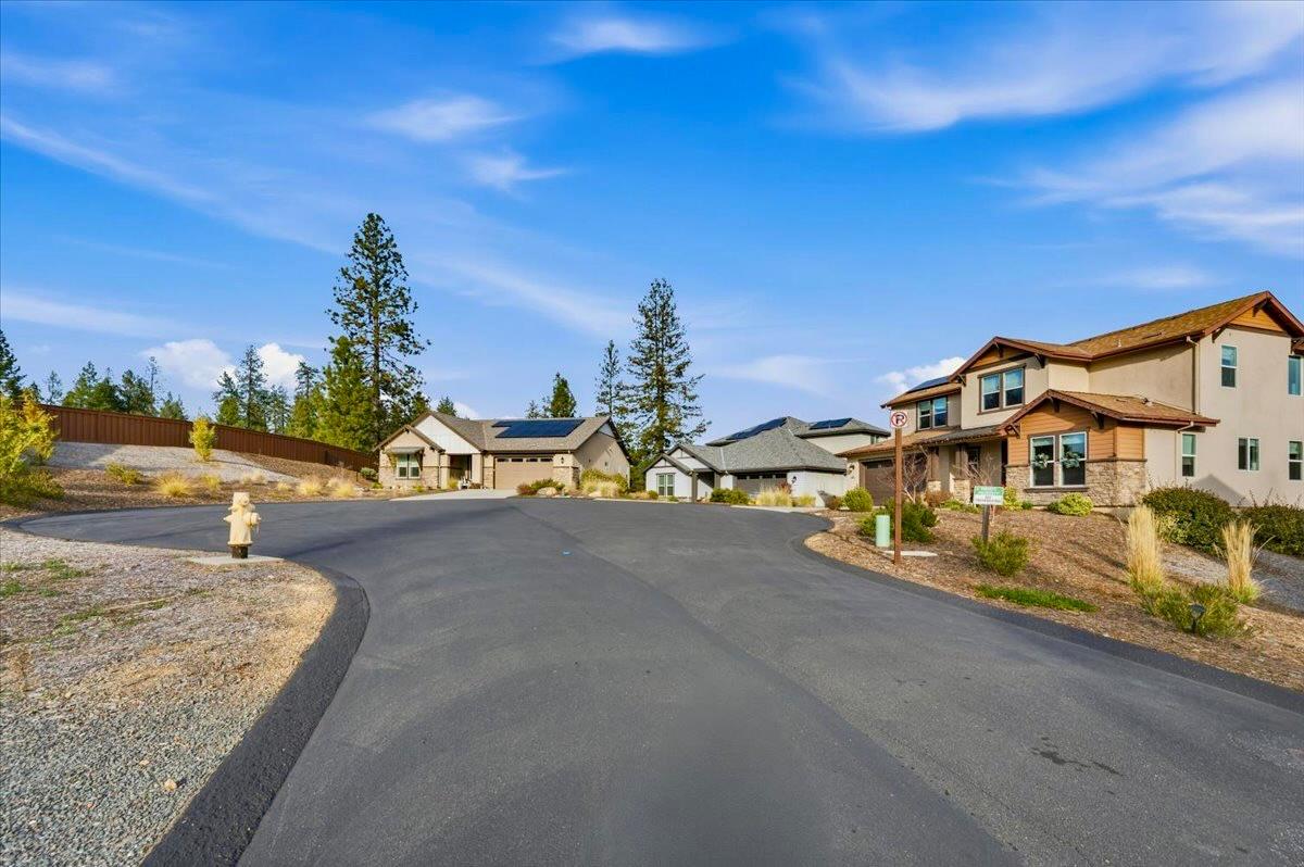 508 Chase Court Colfax, CA 95713 - Photo 28 of 34 a view of a street with a building in the background