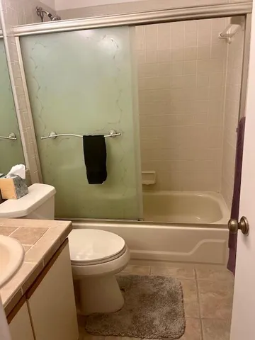 $294,500 | 3841 Island Club Circle East, Lake Worth, FL 33462