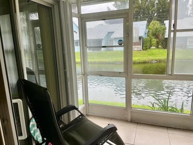 $294,500 | 3841 Island Club Circle East, Lake Worth, FL 33462