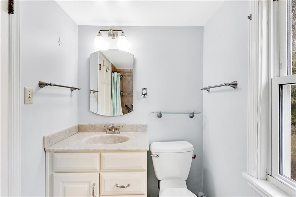 5608 Meridian Road Gibsonia, PA 15044 - Photo 11 of 17 Gallery Image 11
