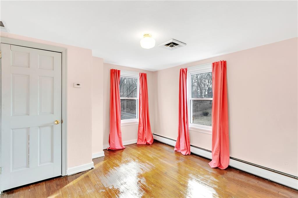 5608 Meridian Road Gibsonia, PA 15044 - Photo 13 of 17 Gallery Image 13