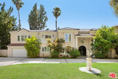 $2,499,000 | 4755 Vanalden Avenue, Tarzana, CA 91356