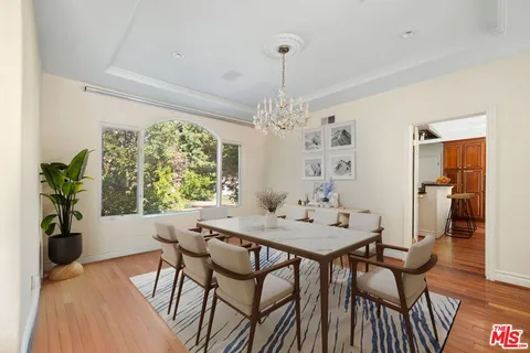 $2,499,000 | 4755 Vanalden Avenue, Tarzana, CA 91356