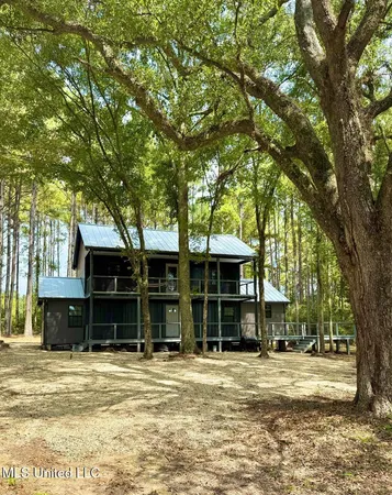 $410,000 | 37 Fortenberry Road, Tylertown, MS 39667