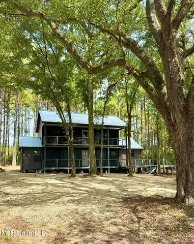 $450,000 | 37 Fortenberry Road, Tylertown, MS 39667