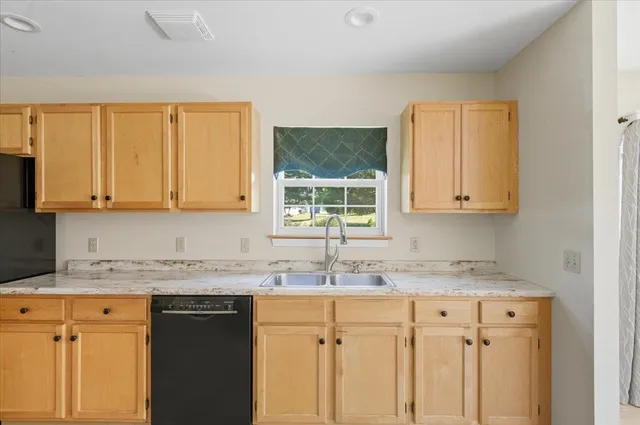 $499,000 | 23 Stone Drive, Colchester, VT 05446