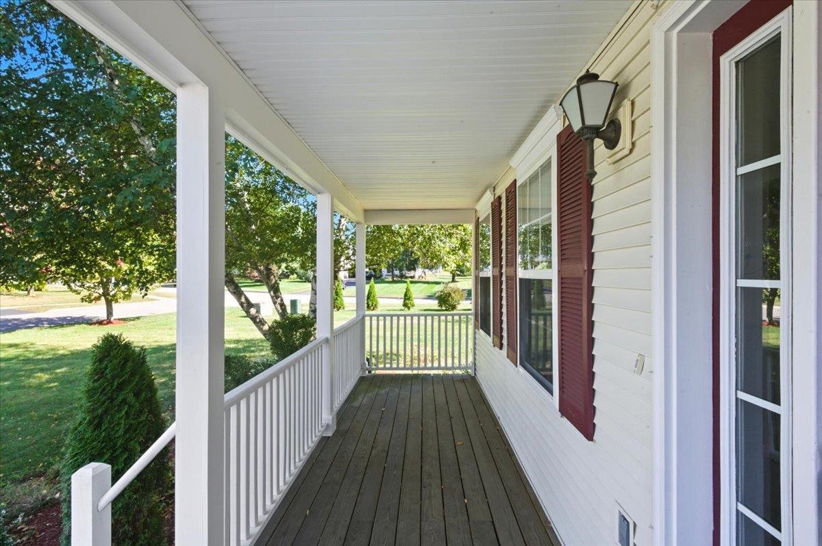 23 Stone Drive Colchester, VT 05446 - Photo 4 of 60