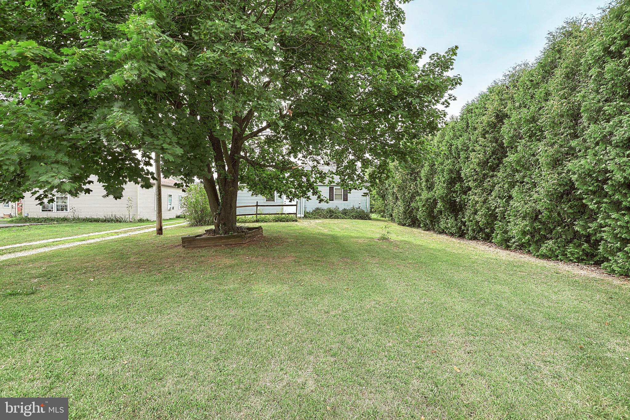 7071 York Road Abbottstown, PA 17301 - Photo 3 of 25 Gallery Image 3
