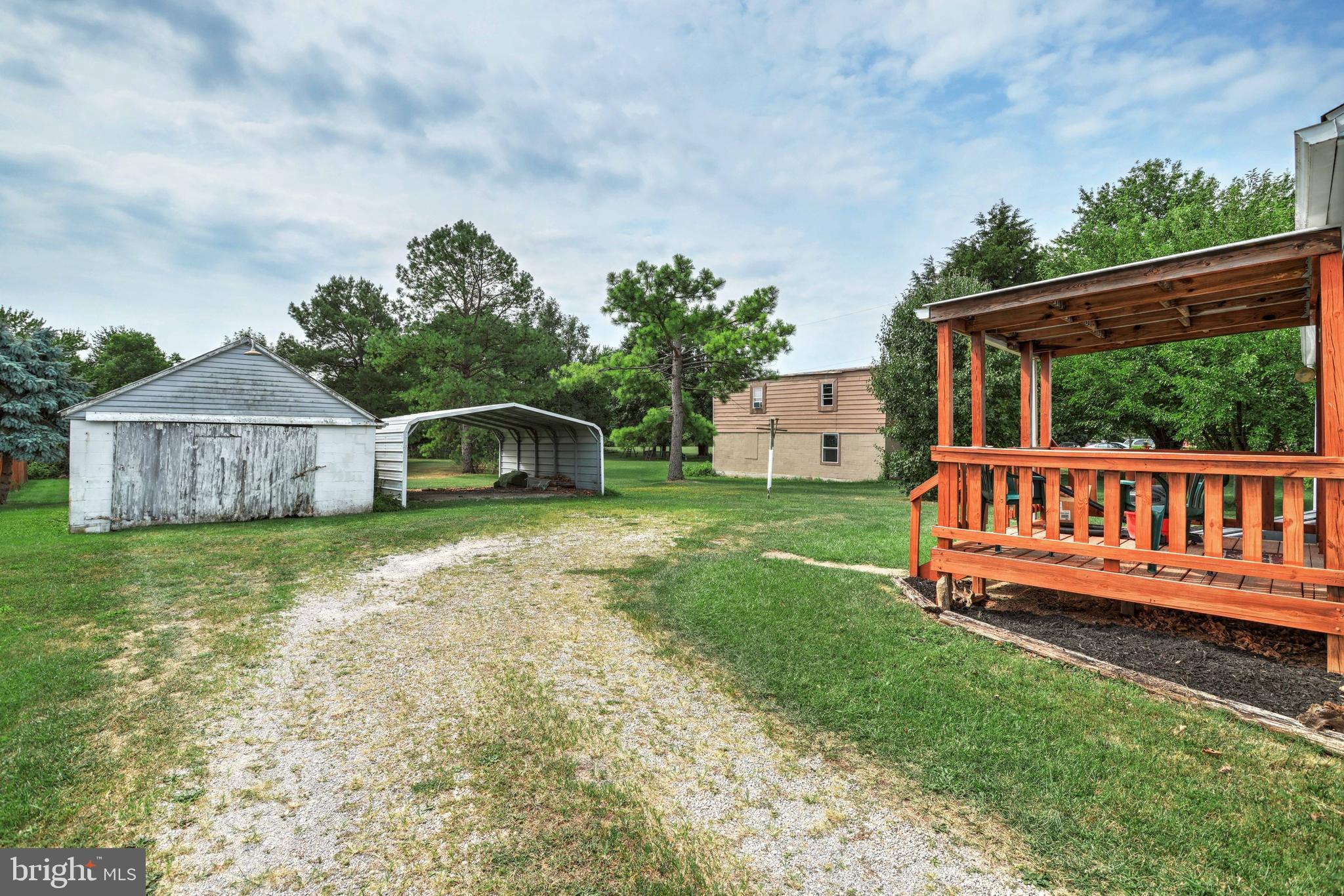 7071 York Road Abbottstown, PA 17301 - Photo 4 of 25 Gallery Image 4