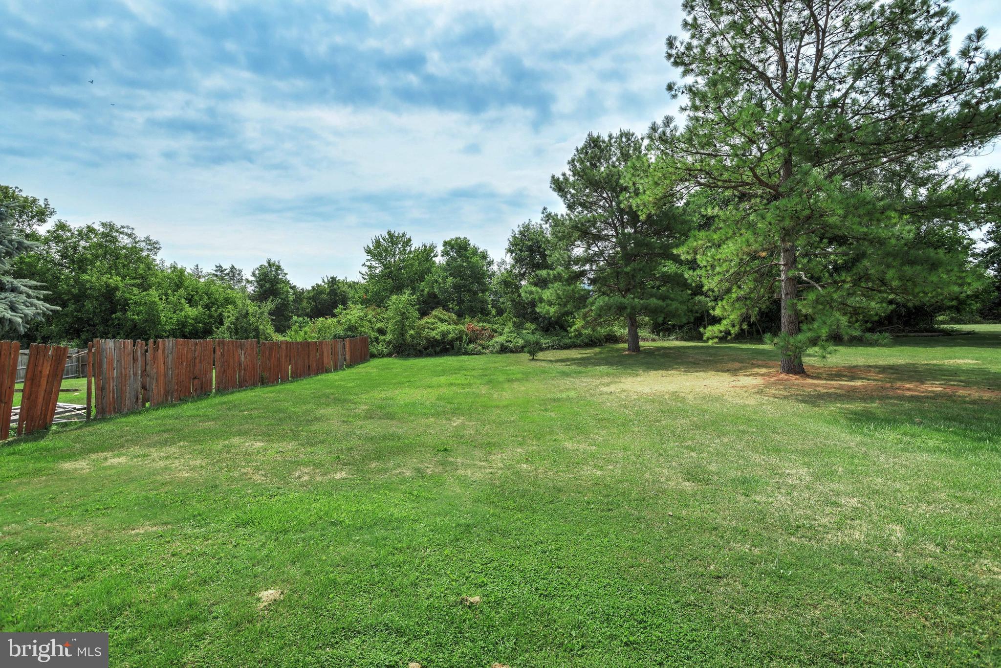 7071 York Road Abbottstown, PA 17301 - Photo 5 of 25 Gallery Image 5