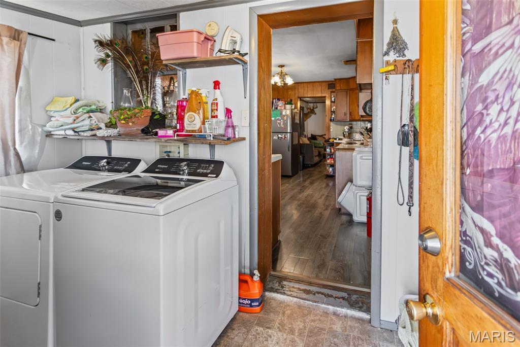 908 Locust Carrollton, IL 62016 - Photo 23 of 32