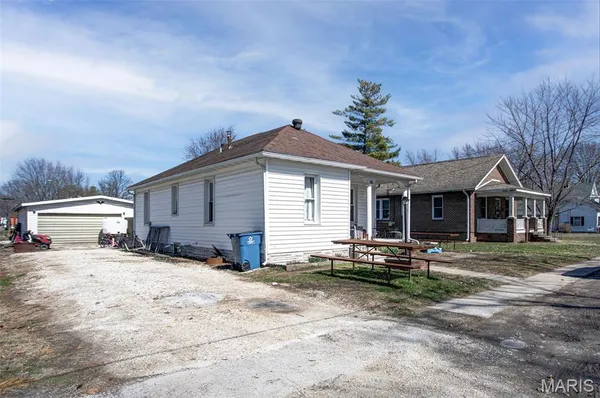 $59,500 | 908 Locust, Carrollton, IL 62016