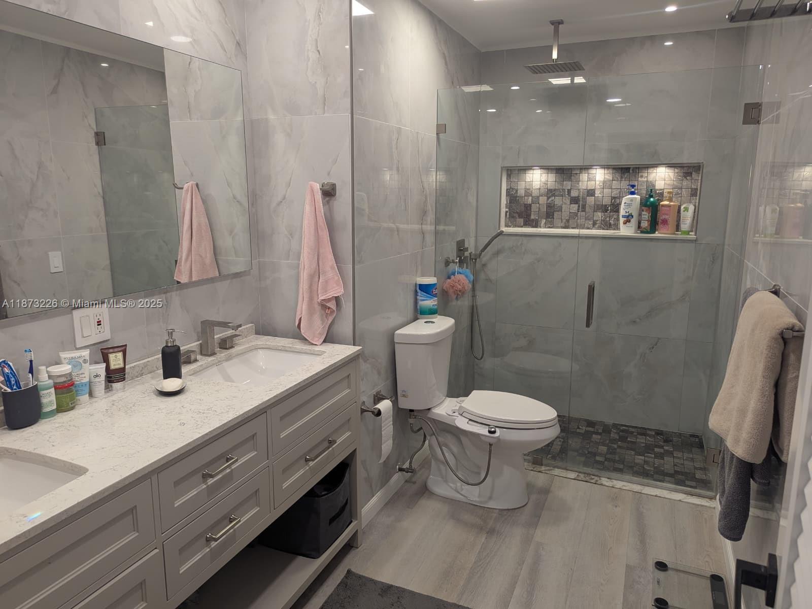 9317 Ketay Circle Boca Raton, FL 33428 - Photo 4 of 26 Gallery Image 4