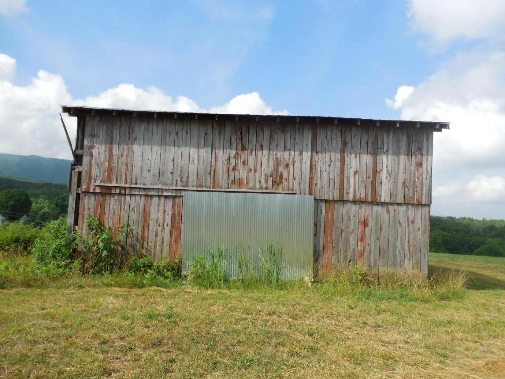 195 Round Knob Road Greeneville, TN 37743 - Photo 4 of 23 Photo 4