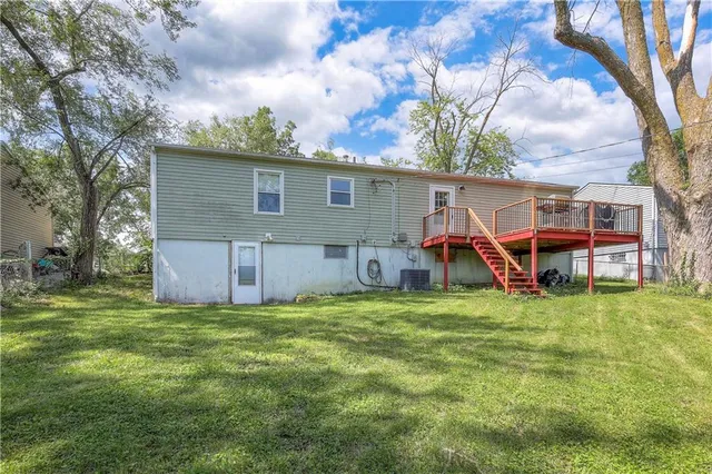 $240,000 | 8516 Barnett Avenue, Kansas City, KS 66112