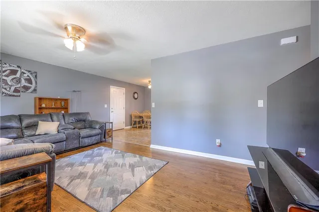 $240,000 | 8516 Barnett Avenue, Kansas City, KS 66112