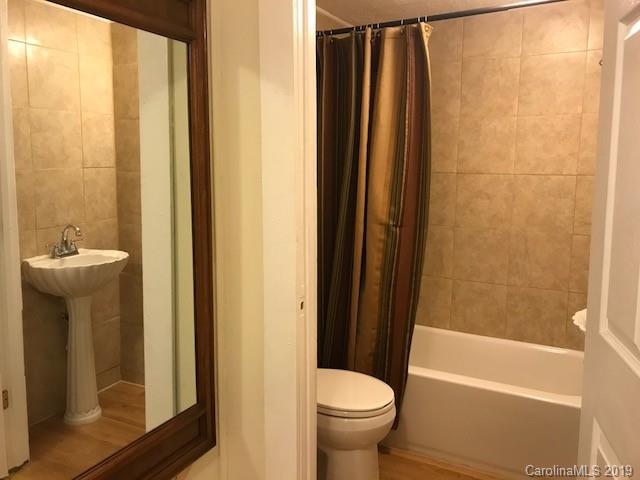 27 Pinckney Street York, SC 29745 - Photo 1 of 10